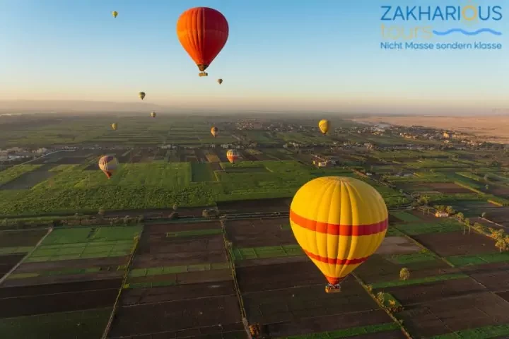 Hot air balloon tour at sunrise from Luxor