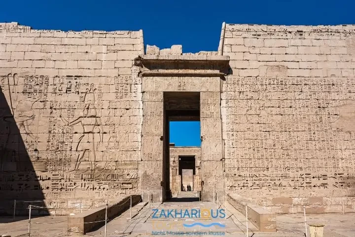 Half-day trip to Thebes West 