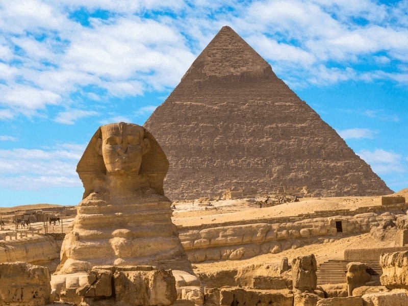 From Makadi Bay Daytrip to Cairo & Giza by plane