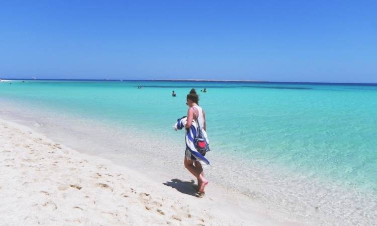 Private Boat Tour to Orange bay Island from Sahl Hasheesh