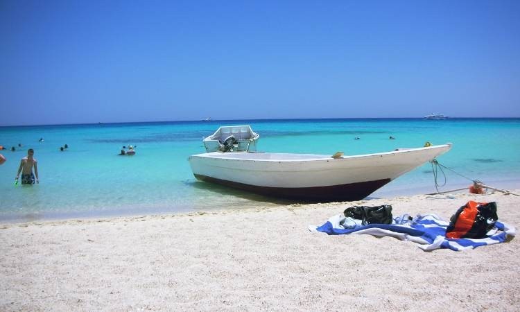Private Boat Tour to Orange bay Island from Sahl Hasheesh