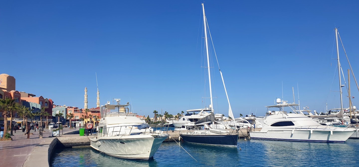 neue marina stadtfuehrung ab makdi bay