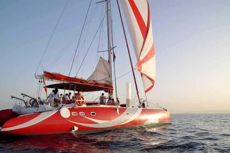 Ocean Diva catamaran tour in front of El Gouna from Hurghada