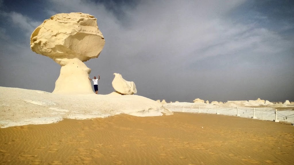 2 day trip to the White Desert and El Bahariya Oasis