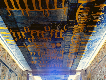 Die Gruppe von Zakharious Tours in Hatshipsiut Tempel Theben West