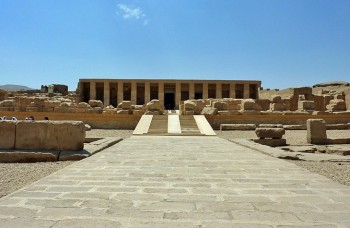 Day trip to Abydos and Dendera temples