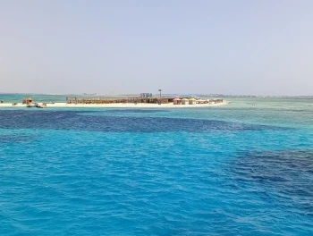 schorchel Tour zur Utopia island in Som Bay & Safaga