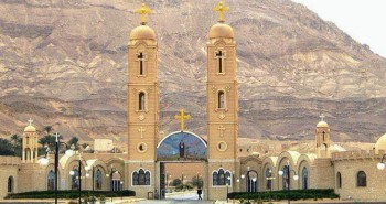 Private excursion to St Antonius and St Paulus monasteries