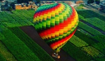 Hot air balloon tour at sunrise from Luxor