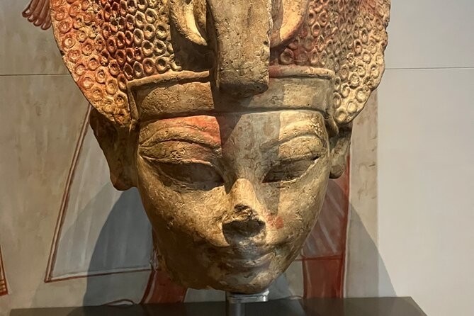 Hurghada: Kairo & Gizeh Grand Egyptian Museum Ganztagestour mit dem Flugzeug