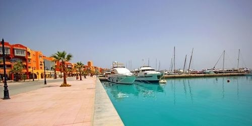 Ab Sahl Hasheesh: Private Stadtführung Hurghada mit Deutschsprachigen Reiseführer