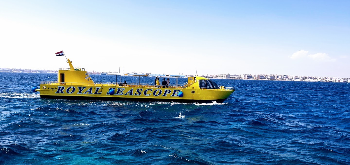 Ausflug mit dem Glasbodenboot Soma bay Semi U Boot royal sea scope submarine Tour in Safaga