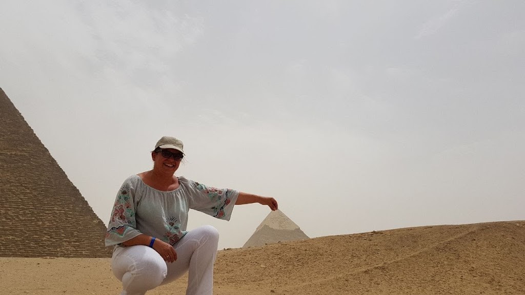 Tagesausflug von Sahl Hasheesh nach Kairo & Gizeh Pyramiden mit Flugzeug