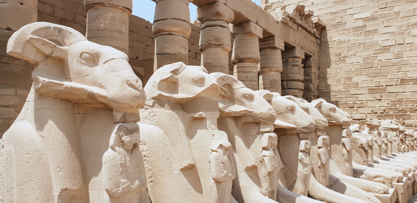 Tagestour nach Karnak und Luxor Tempel im Theben-Ost