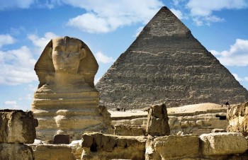 Ab Hurghada: Private 2 Tagestour nach kairo, Gizeh Pyramiden mit Flugzeug