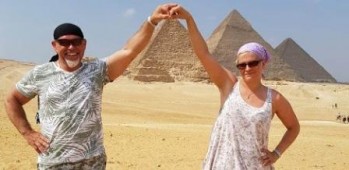das Plateau von Gizeh , kairo Tagesausflug ab Hurghada mit dem Auto